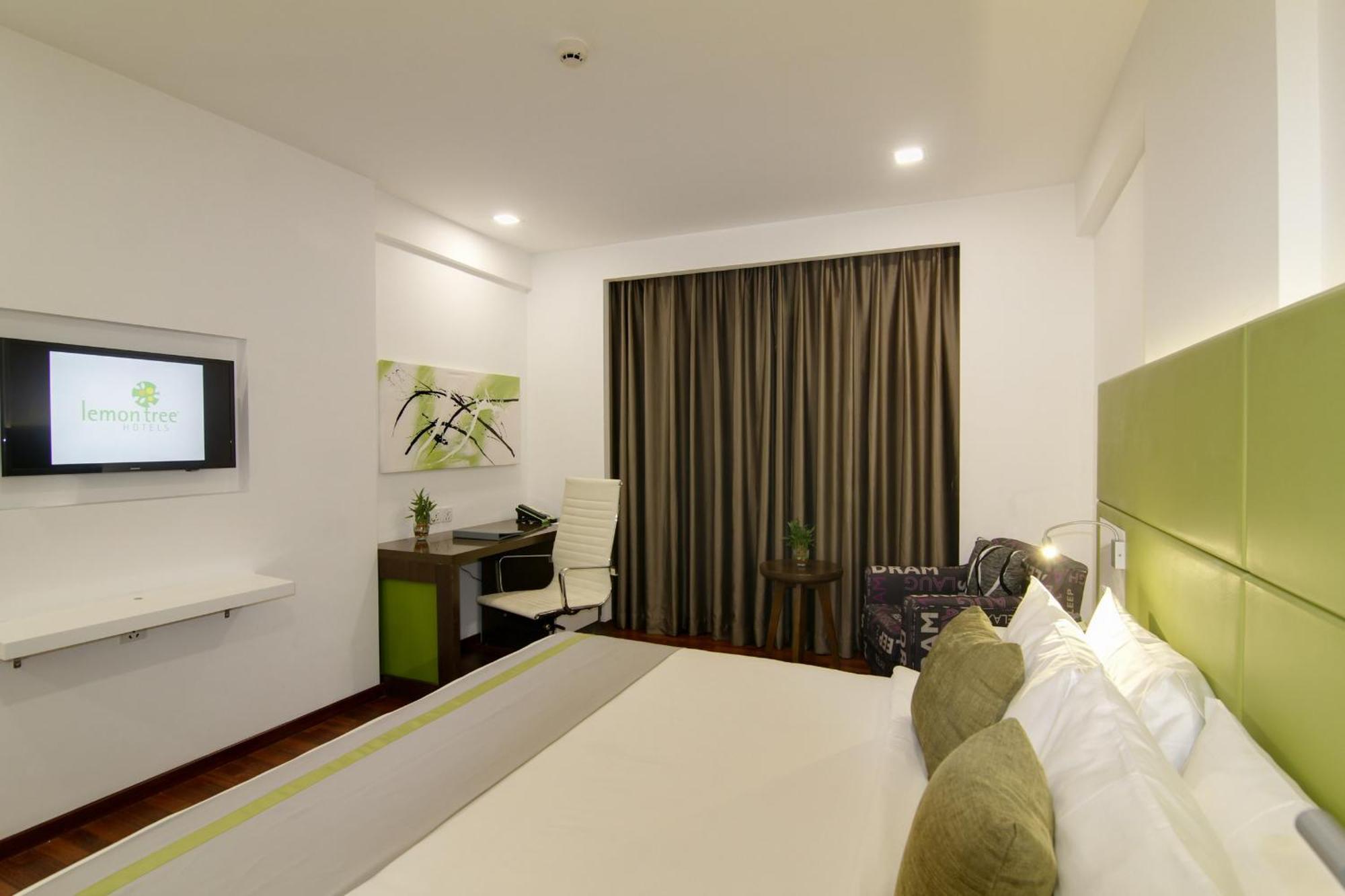 Lemon Tree Hotel, Banjara Hills, Hyderabad Esterno foto
