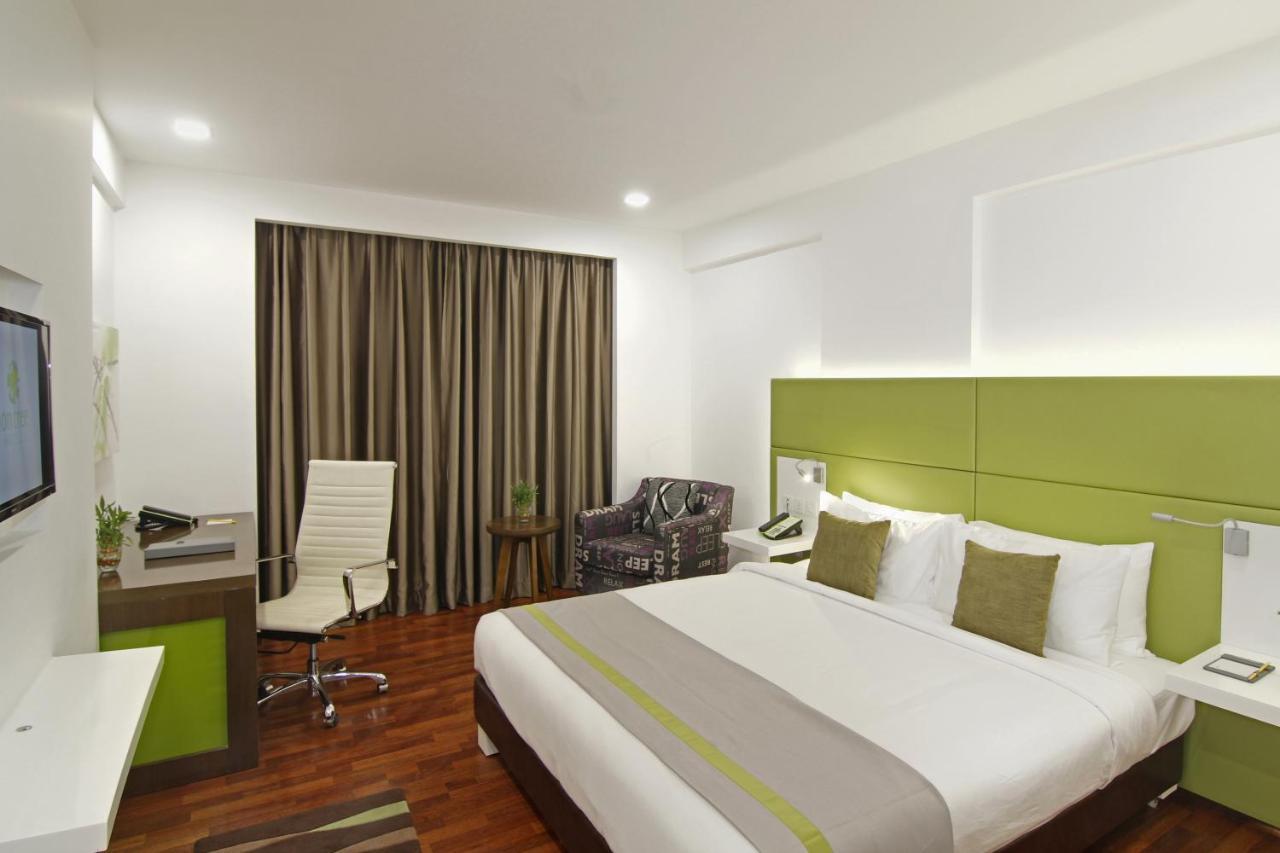 Lemon Tree Hotel, Banjara Hills, Hyderabad Esterno foto